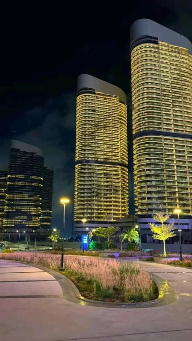 Aswan Nile Corniche picture